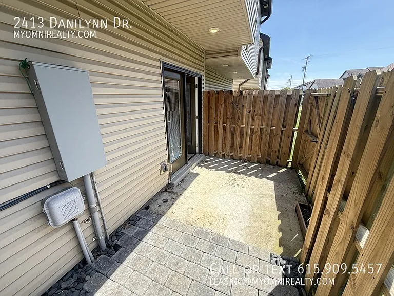 2413 Danilynn Dr — Photo 15