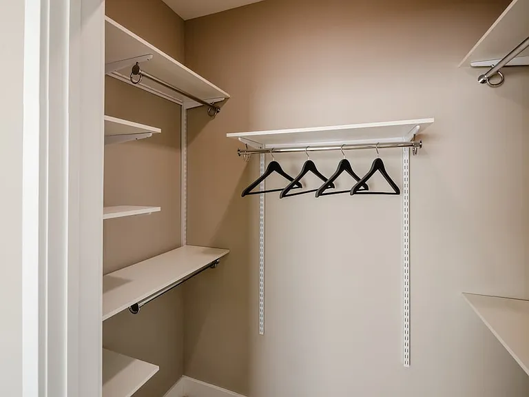 Signature Collection Closet Organization Systems