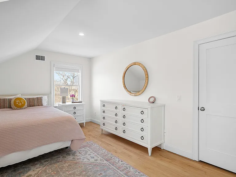 4 Bayberry Rd — Photo 21