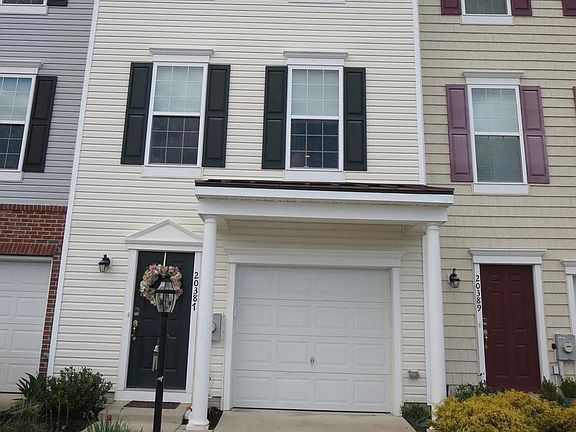 2nd image of 20387 Charlotte Blvd