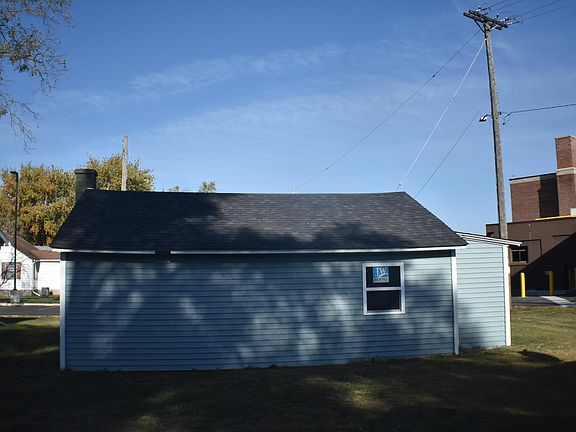 5th image of 846 Blackhawk Blvd