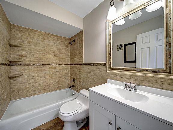 4th image of 9358 Bay Colony Dr APT 2S