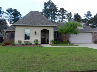 120 Acadia, Pineville, LA 71360