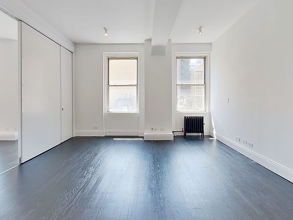 4th image of 31 Union Sq W APT 5B