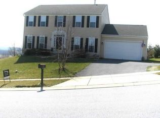 5323 Countryside Dr, Kinzers, PA 17535