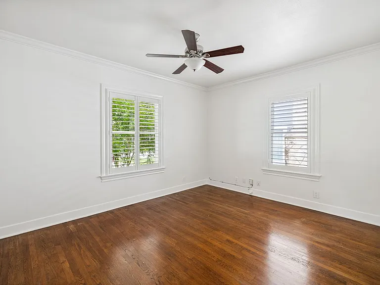 211 College Blvd — Photo 19