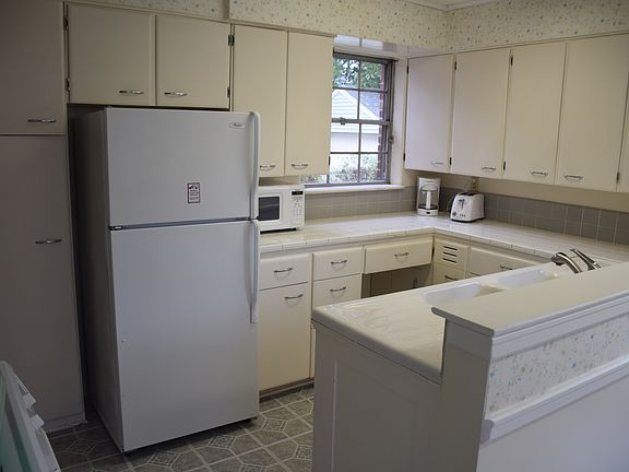 5th image of 7629 269th St