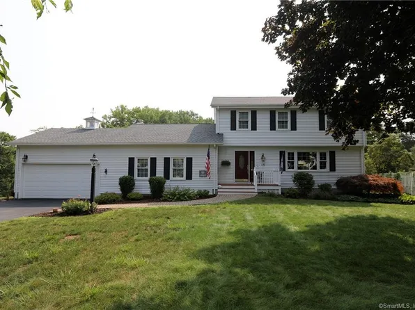 15 Bent Road, Windsor, CT 06095