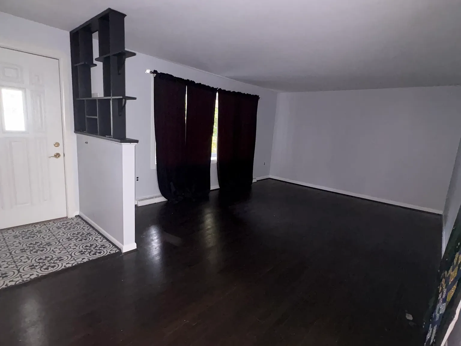 4 bed, 2600 sqft, $3,400 — Photo 4