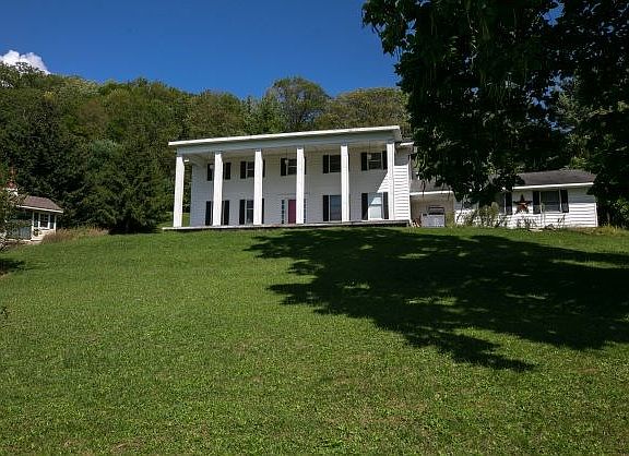 5th image of 74 Oakwood Dr