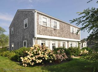 24 Ashton Ln, Narragansett, RI 02882