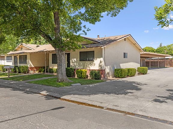 3rd image of 1920 Sage Ct