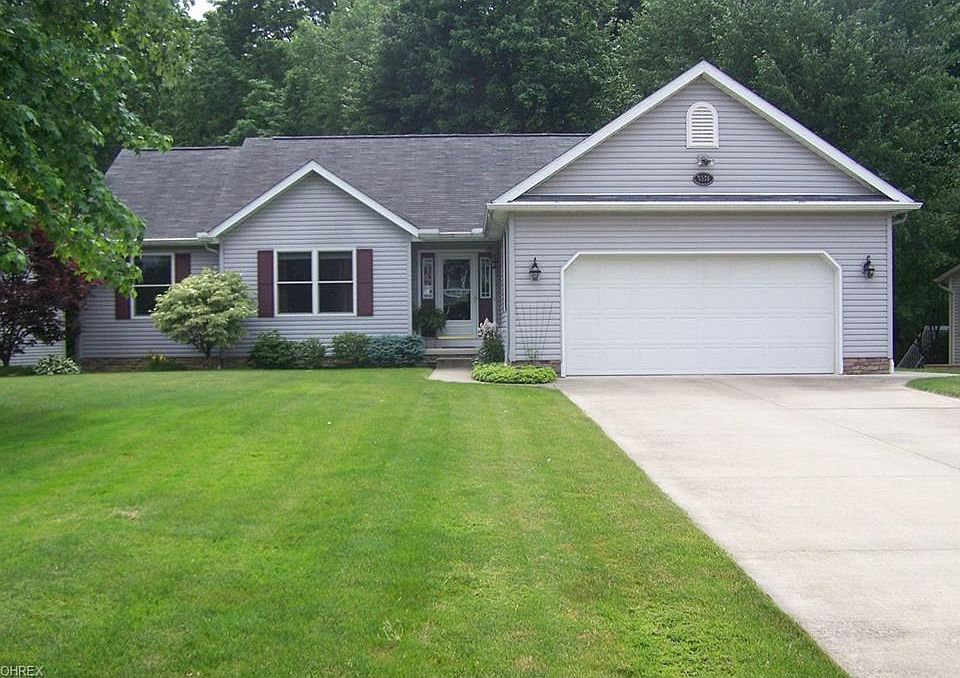 1st image of 4576 Country Ln