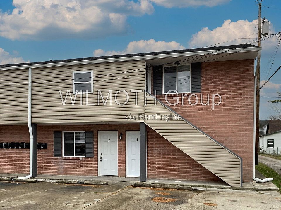 1st image of 135 W Hendricks St #8