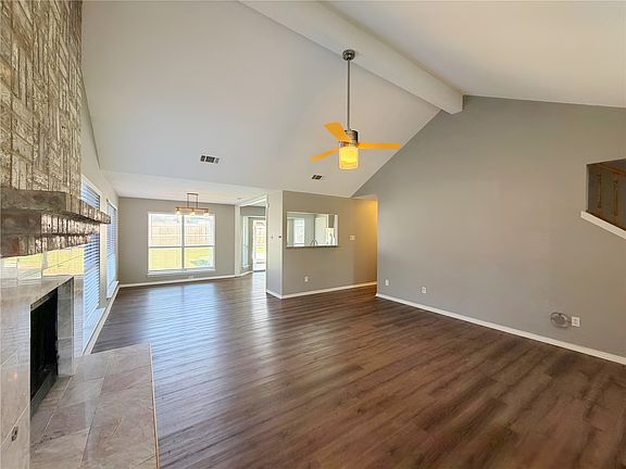 5th image of 8316 Auburn Dr