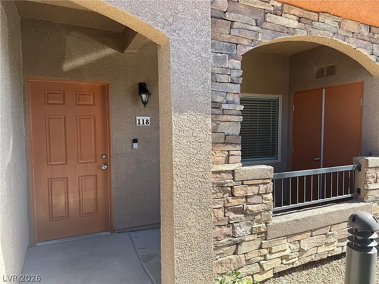 7701 W Robindale Rd #118 — Photo 2