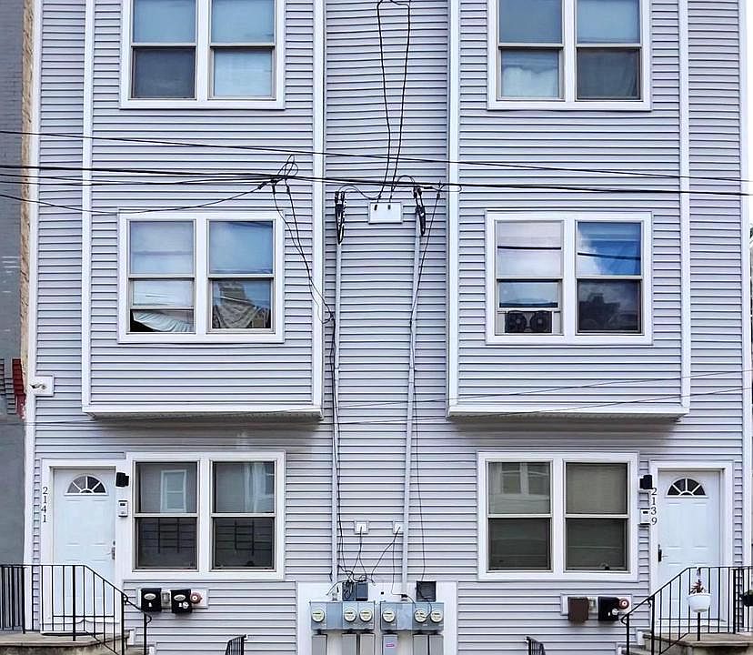 1st image of 2141 N 18th St