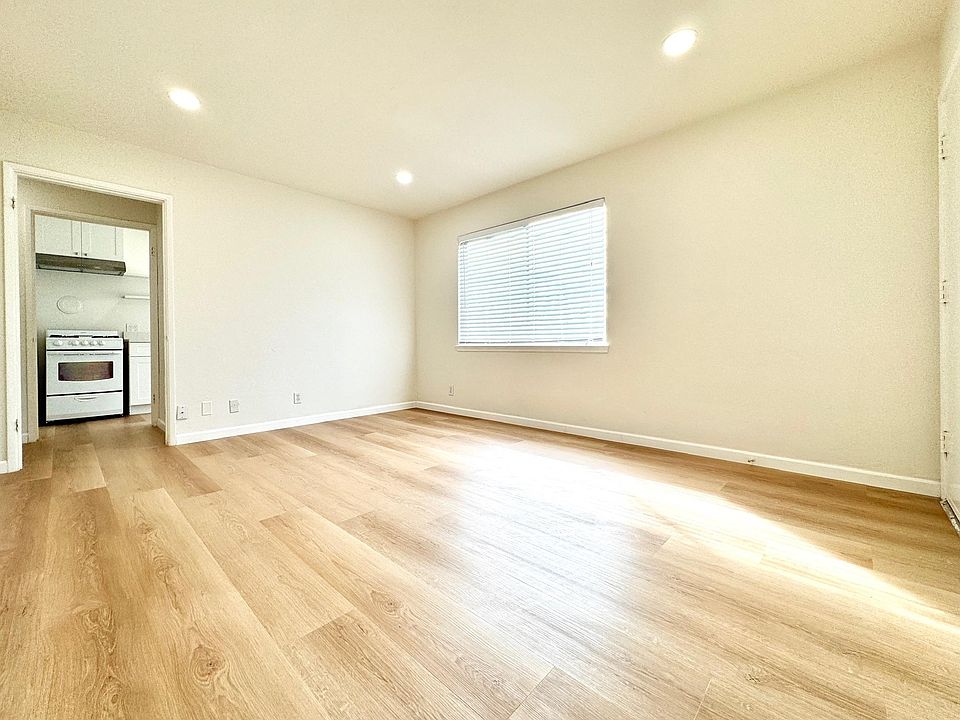 1st image of 1896 Market St APT 5