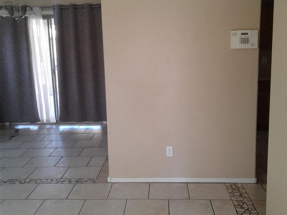 2nd image of 8568 W Caron Dr