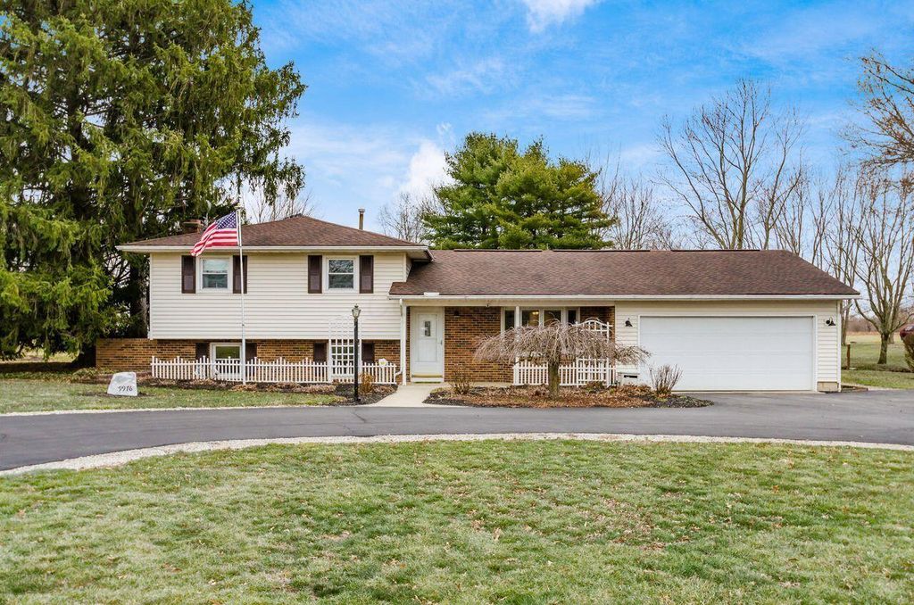 Real estate listing image
