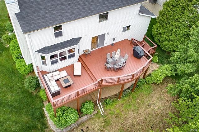 1st image of 2627 Queen Bee Ln
