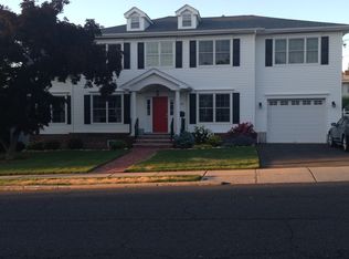 221 Cleveland Ave, Hasbrouck Heights, NJ 07604