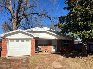 420 W Minnesota Ave, Chickasha, OK 73018