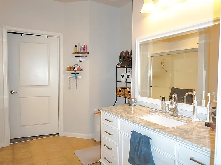 18908 Timbercreek Dr — Photo 13
