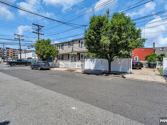 3rd image of 116 1st St