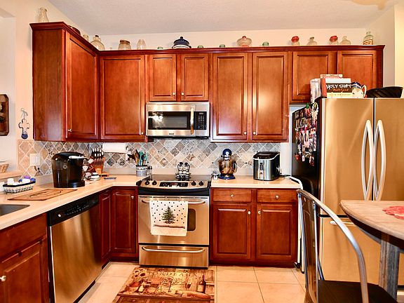 4th image of 6272 Autumn Berry Cir