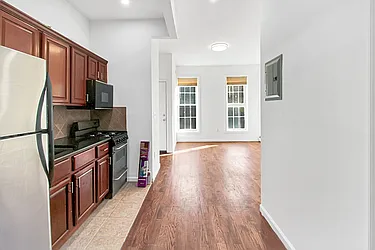 47A Vernon Avenue, #2