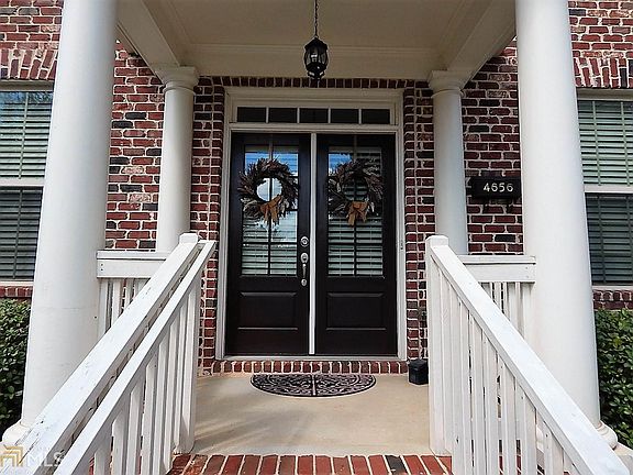 2nd image of 4656 W Village Dr SE