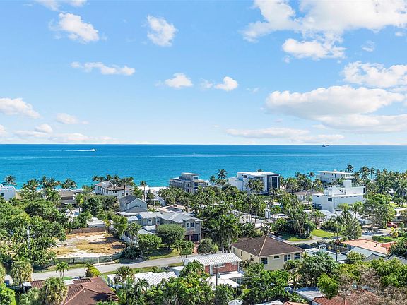 3rd image of 2821 N Ocean Boulevard #1103S