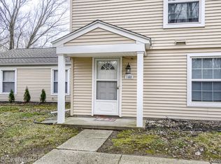 1468 Hunters Ridge Ct, Davison, MI 48423