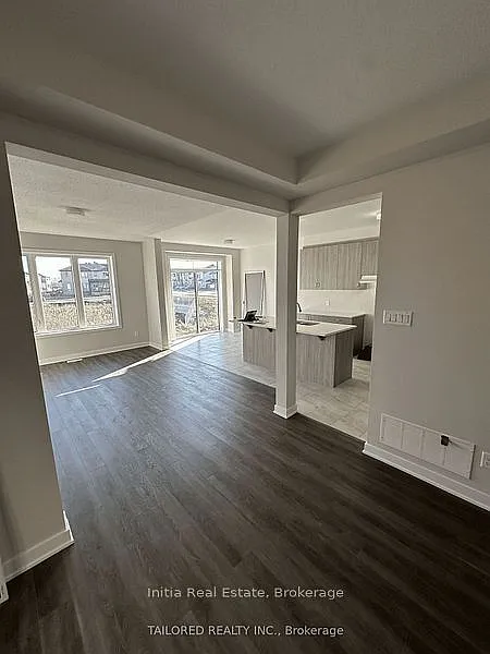 4 bed, $3,200 — Photo 4