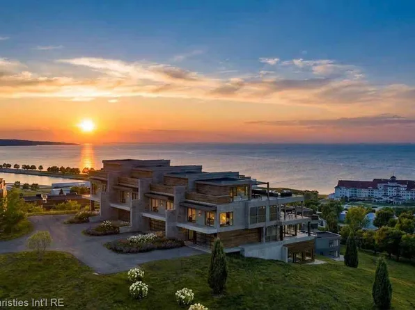3575 Charlevoix Ave #5, Petoskey, MI 49770