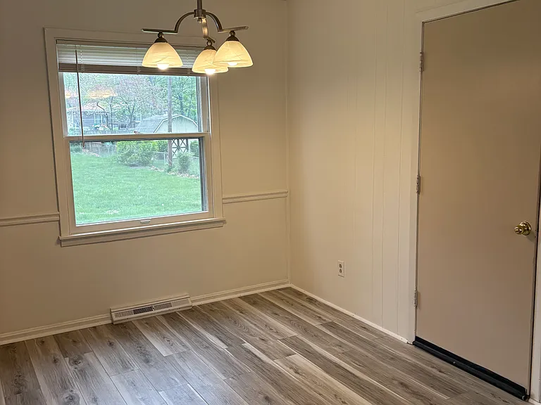 508 NW Obrien Rd — Photo 20