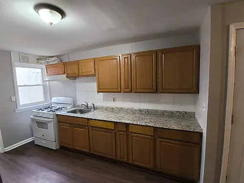 90 E 21st St #2 Photo 1