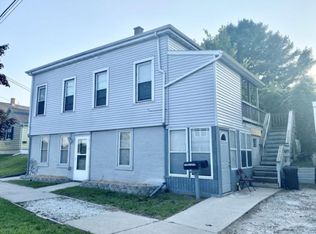 2012 E River St, Two Rivers, WI 54241