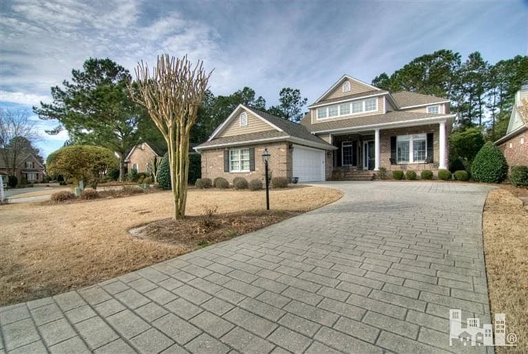 1st image of 420 Black Diamond Drive SE