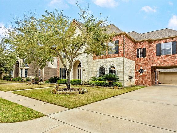 2nd image of 26627 Godfrey Cove Ct