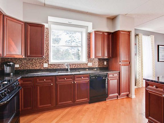 5th image of 435 W Wood St Unit 208
