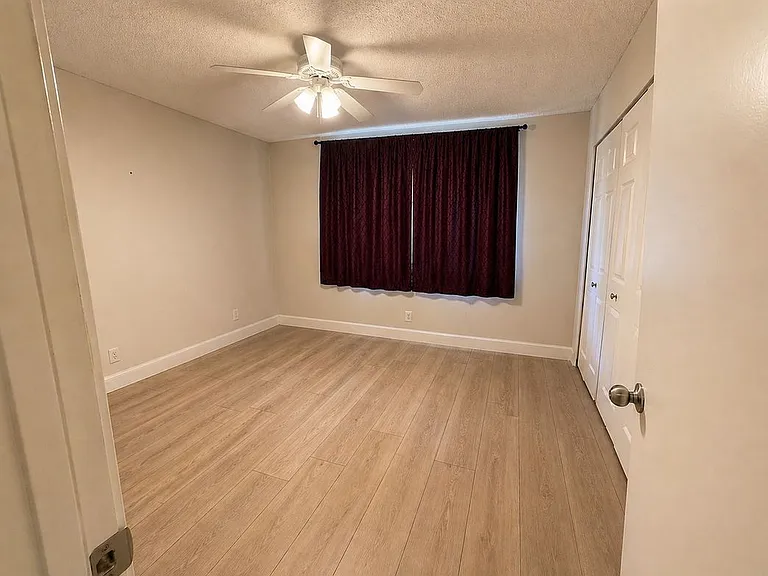 370 NW 76th Ave #202 — Photo 12