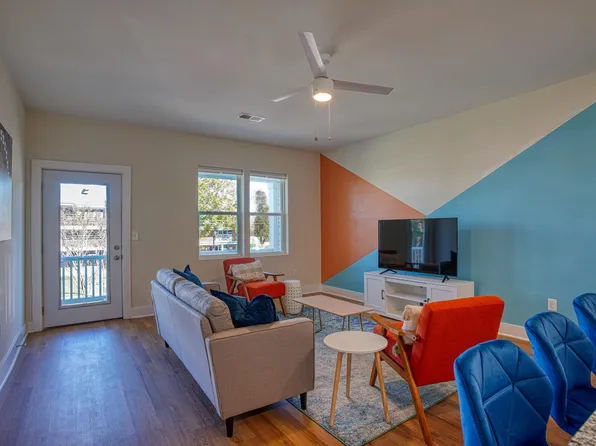 812 Nixon St #D, Wilmington, NC 28401