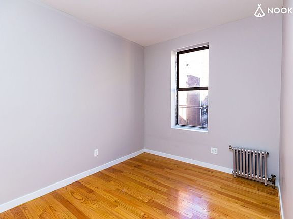 3rd image of 723 E 5th St APT D2