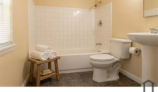 4859 Foxhall Dr #1 — Photo 5