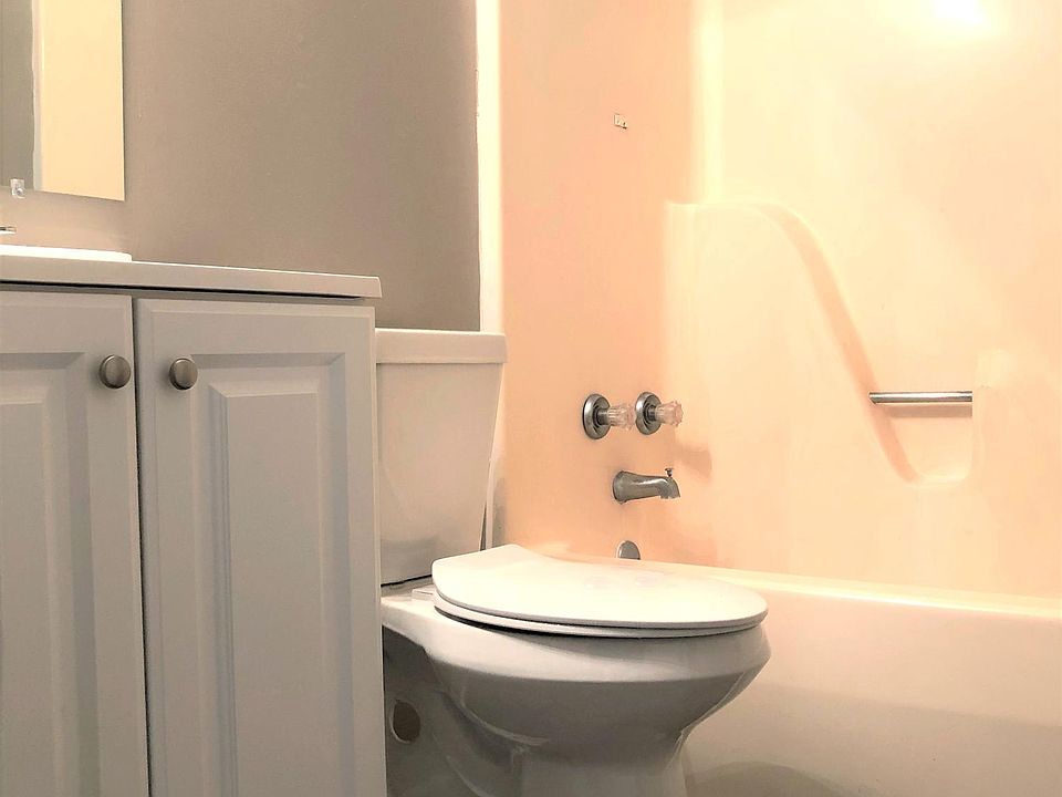 Full Bath