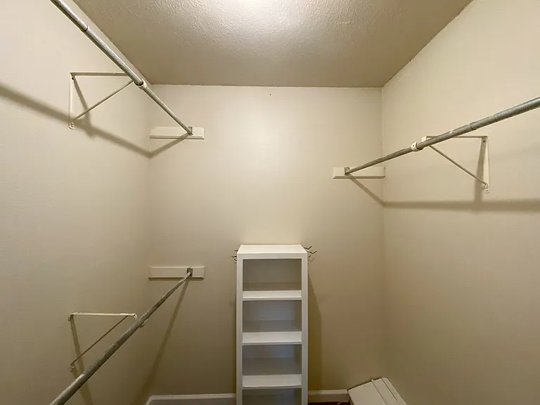 11039 Whisper Valley St — Photo 34