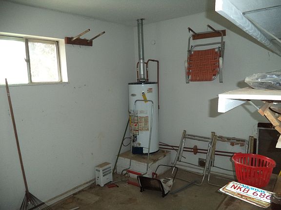 3rd image of 113 Sun St