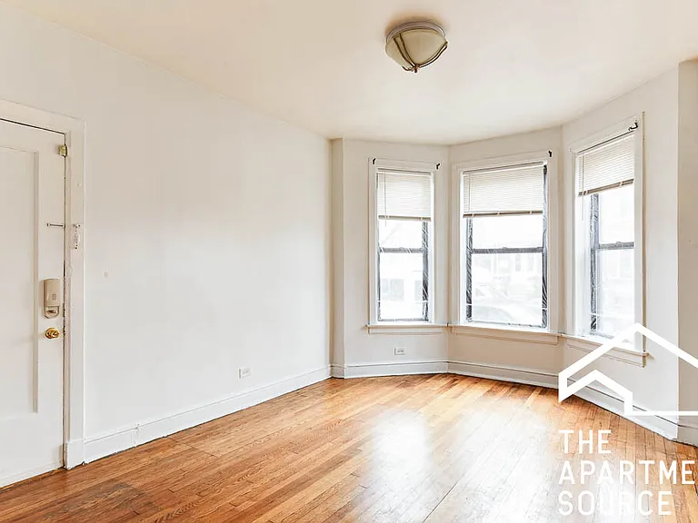 1001 N Richmond St #3N — Photo 3